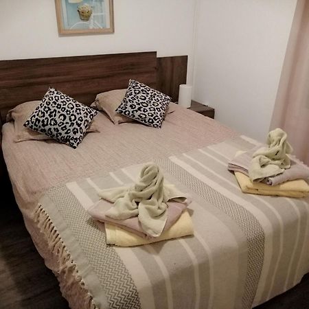 Hotel Au Reveil Des Cigales Saint Aygulf Esterno foto
